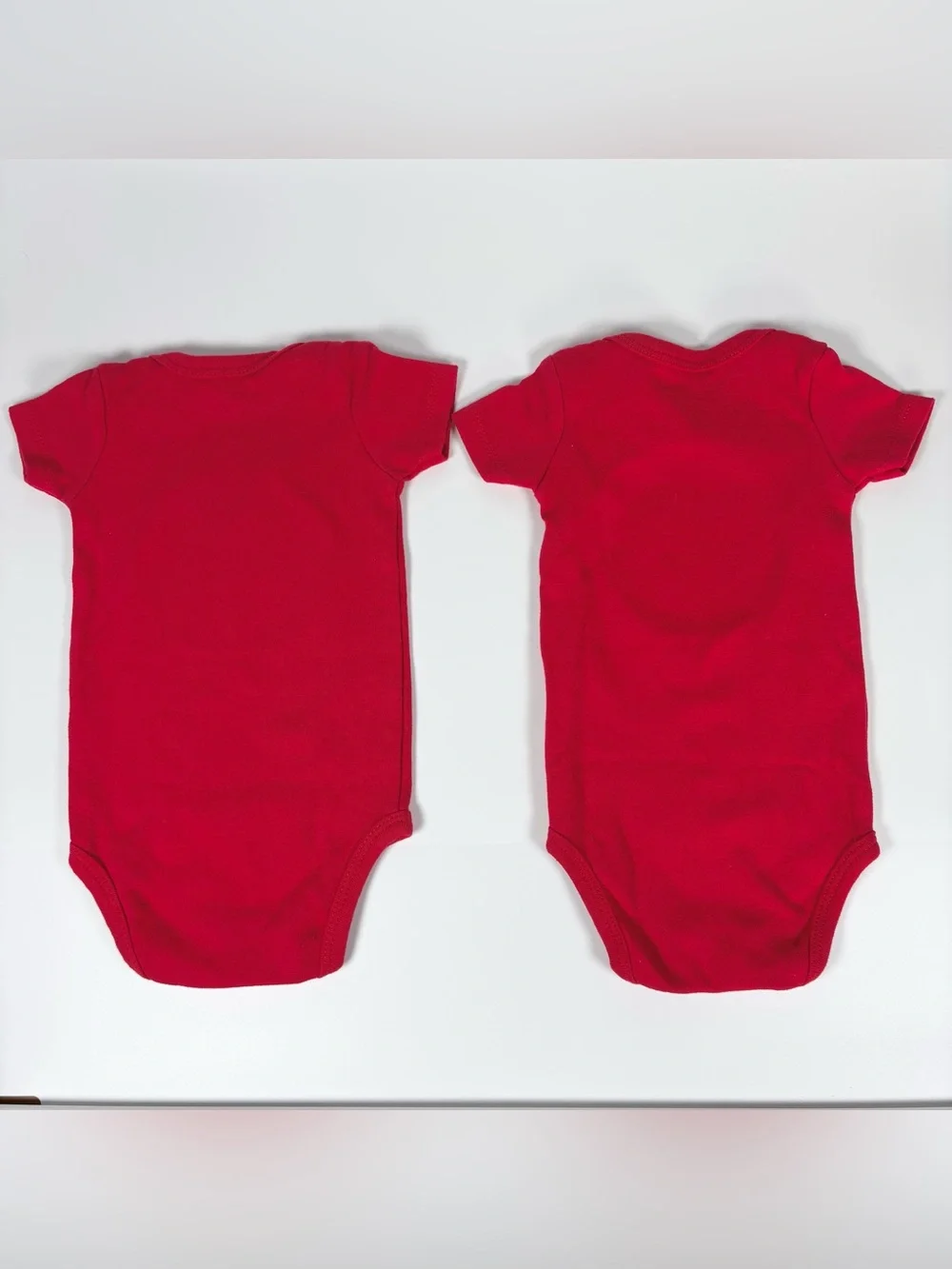 3 Sets of Matching Baby Graphic Onesies Twin 1 2 Disney Sesame Street 0–3 Months